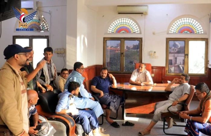 محافظ الحديدة يتفقد أوضاع كهرباء المحافظة في أول أيام رمضان