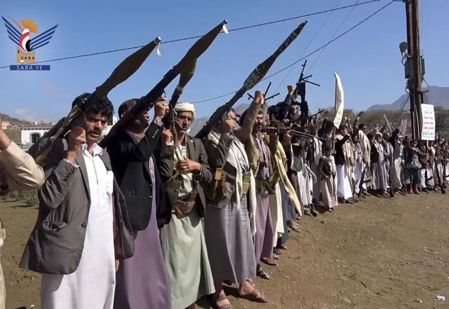 وقفتان مسلحتان في مران بصعدة تأييداً لعمليات القوات المسلحة